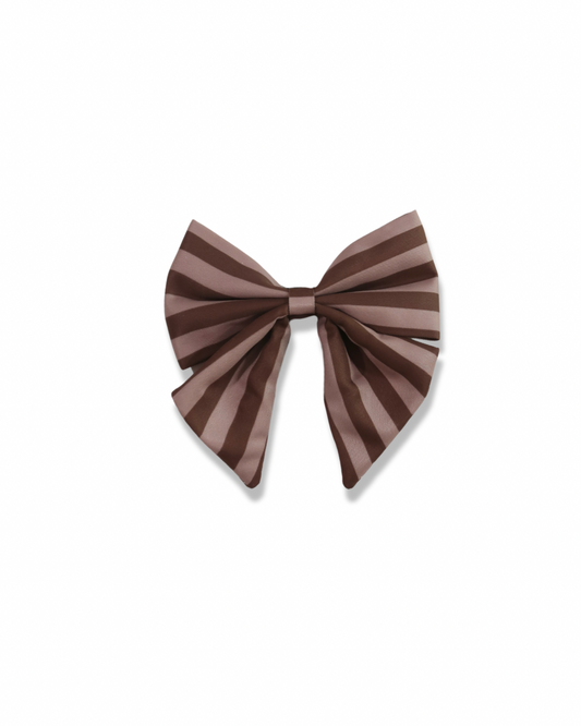 Fudge Ripple Bow